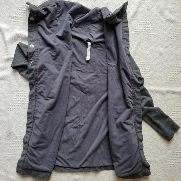 Lululemon Savasana Wrap cardigan snap button jacket dark grey  size 4 - Picture 6 of 11